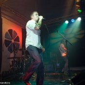 band-9